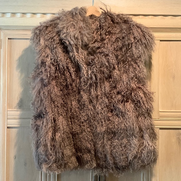 Curly Yak Fur Vest or Jacket Removable Sleeves Size Medium - Picture 2 of 7